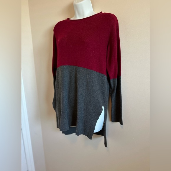 Vince Camuto Color Block Sweater Size L - Picture 4 of 7